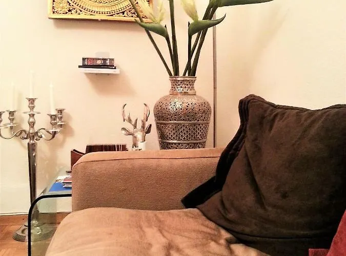 Flat Rennweg 8001 * ציריך